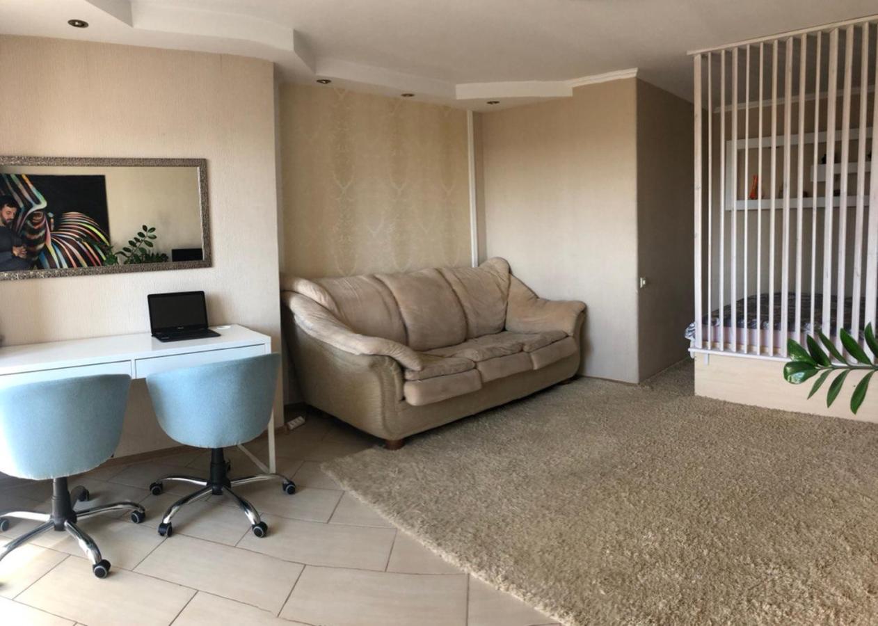 צ'רקסי Cozy And Comfortable Apartment מראה חיצוני תמונה
