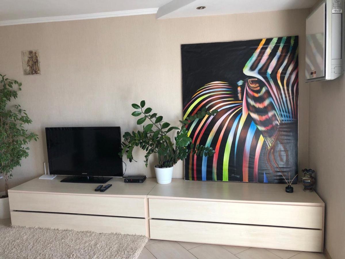 צ'רקסי Cozy And Comfortable Apartment מראה חיצוני תמונה